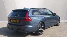 Volvo V60 2.0 B4P Ultra Dark 5dr Auto Petrol Estate